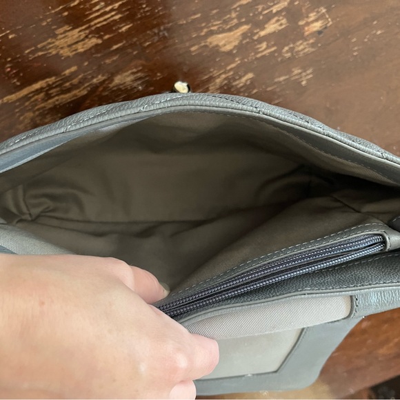 Rebecca Minkoff Grey Edie bag - Picture 7 of 7